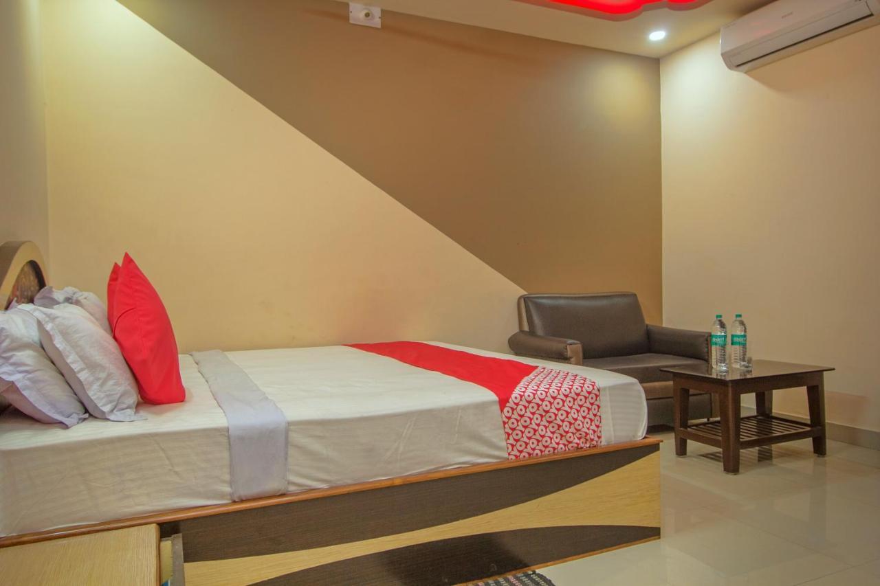 Oyo 29778 Panchadeep Bhawan Hotel Falakata Luaran gambar